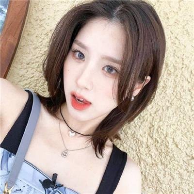 闭上眼睛活着很容易